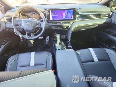 Zdjęcie 8 z 13 samochodu: 2025 TOYOTA CAMRY SE VIN:4T1DAACKXSU589339 - miniatura