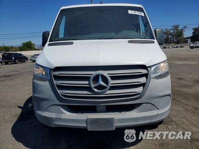Piąte zdjęcie samochodu w środku: 2019 MERCEDES-BENZ SPRINTER 1500/2500 VIN:WD4PE7ED6KT010463 - miniatura
