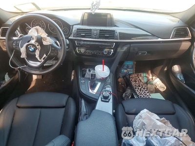 Zdjęcie 8 z 12 samochodu: 2018 BMW 330 I VIN:WBA8B9G53JNV00450 - miniatura