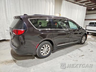 Trzecie zdjęcie samochodu z tyłu: 2017 CHRYSLER PACIFICA TOURING L VIN:2C4RC1BG4HR804916 - miniatura