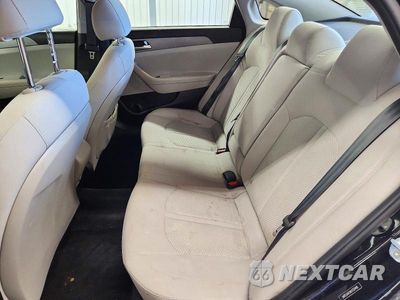 Zdjęcie 10 z 12 samochodu: 2019 HYUNDAI SONATA SE VIN:5NPE24AF9KH732448 - miniatura