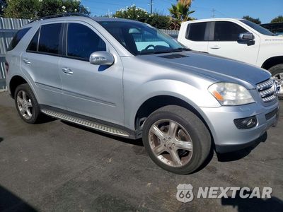 Czwarte zdjęcie samochodu z boku: 2007 MERCEDES-BENZ ML 350 VIN:4JGBB86E57A244666 - miniatura