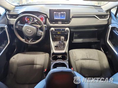 Zdjęcie 8 z 13 samochodu: 2021 TOYOTA RAV4 XLE VIN:2T3P1RFV4MW223386 - miniatura