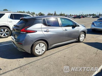 Trzecie zdjęcie samochodu z tyłu: 2023 NISSAN LEAF S VIN:1N4AZ1BV0PC556218 - miniatura