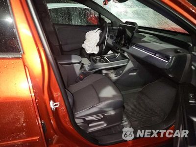 Zdjęcie 13 z 14 samochodu: 2026 TOYOTA C-HR SE VIN:JTMAAAAD1TJ017395 - miniatura
