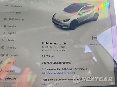 Zdjęcie 9 z 13 samochodu: 2025 TESLA MODEL Y VIN:7SAYGDEE4SF290969 - miniatura