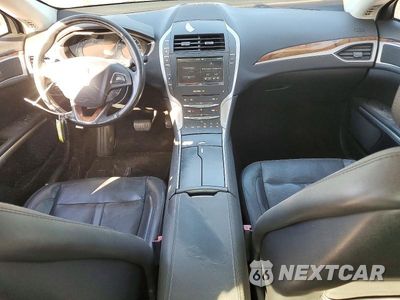 Zdjęcie 8 z 13 samochodu: 2013 LINCOLN MKZ VIN:3LN6L2J97DR810902 - miniatura