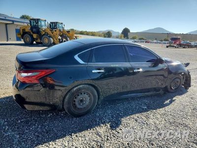 Trzecie zdjęcie samochodu z tyłu: 2018 NISSAN ALTIMA 2.5 S VIN:1N4AL3AP4JC104425 - miniatura