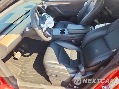 Zdjęcie 13 z 24 samochodu: 2023 TESLA MODEL Y VIN:7SAYGDEE3PA090248 - miniatura