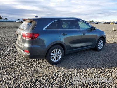 Trzecie zdjęcie samochodu z tyłu: 2019 KIA SORENTO LX VIN:5XYPGDA39KG601480 - miniatura