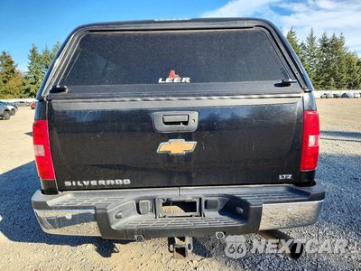 Zdjęcie 6 z 12 samochodu: 2007 CHEVROLET SILVERADO K2500 HEAVY DUTY VIN:1GCHK29687E573869 - miniatura