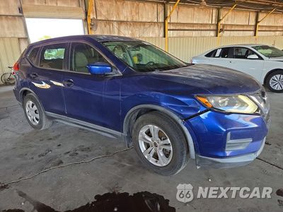 Czwarte zdjęcie samochodu z boku: 2017 NISSAN ROGUE S VIN:KNMAT2MTXHP528949 - miniatura