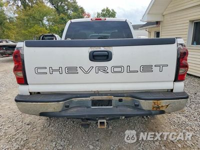 Zdjęcie 6 z 12 samochodu: 2005 CHEVROLET SILVERADO C1500 VIN:1GCEC19X05Z167710 - miniatura