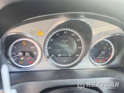 Zdjęcie 9 z 12 samochodu: 2011 MERCEDES-BENZ C 300 VIN:WDDGF5EB6BR158934 - miniatura