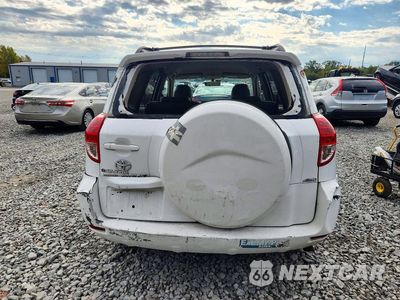 Zdjęcie 6 z 13 samochodu: 2007 TOYOTA RAV4 BASE VIN:JTMBD33VX75114915 - miniatura