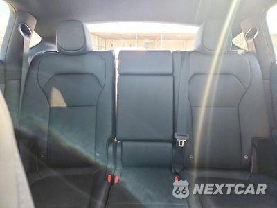 Zdjęcie 10 z 14 samochodu: 2026 TESLA MODEL Y VIN:7SAYGAEE0TF690639 - miniatura