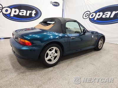 Trzecie zdjęcie samochodu z tyłu: 1997 BMW Z3 1.9 VIN:4USCH7320VLE04382 - miniatura