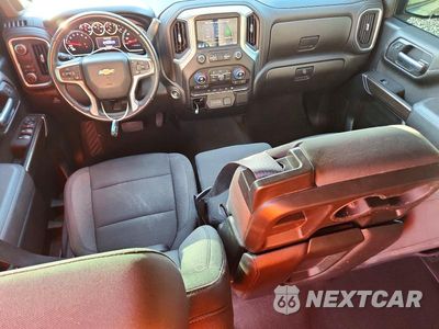 Zdjęcie 8 z 12 samochodu: 2021 CHEVROLET SILVERADO VIN:1GCPWCED4MZ320918 - miniatura