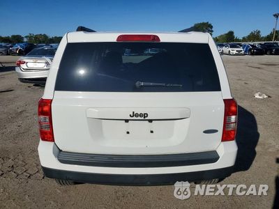 Zdjęcie 6 z 14 samochodu: 2011 JEEP PATRIOT SPORT VIN:1J4NT1GB1BD125461 - miniatura