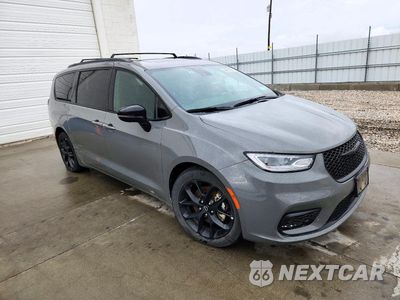 Czwarte zdjęcie samochodu z boku: 2025 CHRYSLER PACIFICA LIMITED VIN:2C4RC1GG4SR554982 - miniatura