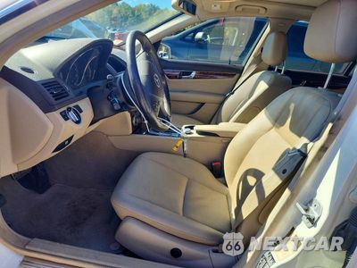 Zdjęcie 7 z 12 samochodu: 2011 MERCEDES-BENZ C 300 VIN:WDDGF5EB6BF634584 - miniatura
