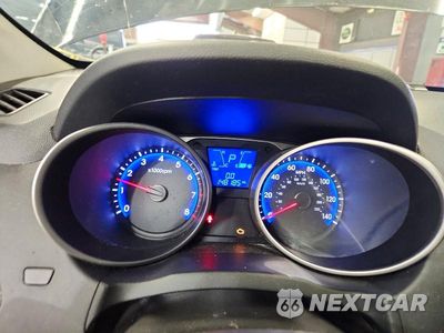 Zdjęcie 9 z 13 samochodu: 2015 HYUNDAI TUCSON GLS VIN:KM8JTCAF4FU991667 - miniatura