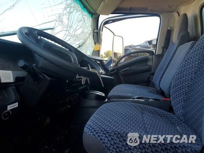 Zdjęcie 7 z 13 samochodu: 2023 ISUZU NPR HD BOX TRUCK VIN:54DC4W1D8PS202326 - miniatura