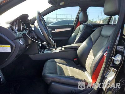 Zdjęcie 7 z 13 samochodu: 2013 MERCEDES-BENZ C 300 4MATIC VIN:WDDGF8AB2DG051773 - miniatura