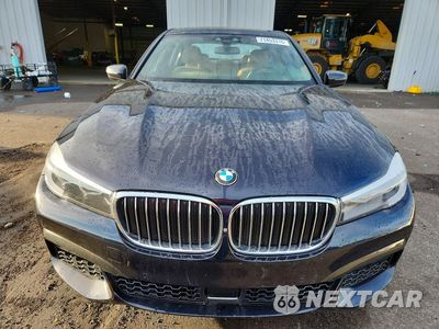 Piąte zdjęcie samochodu w środku: 2019 BMW 740 I VIN:WBA7E2C59KB218493 - miniatura