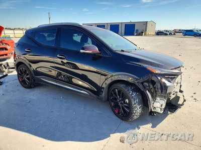 Czwarte zdjęcie samochodu z boku: 2023 CHEVROLET BOLT EUV PREMIER VIN:1G1FZ6S03P4111539 - miniatura