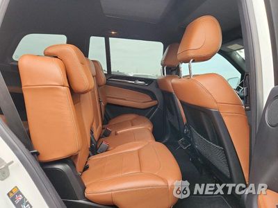 Zdjęcie 10 z 12 samochodu: 2018 MERCEDES-BENZ GLS 450 4MATIC VIN:4JGDF6EEXJB018949 - miniatura