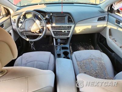 Zdjęcie 8 z 12 samochodu: 2016 HYUNDAI SONATA SE VIN:5NPE24AF6GH376872 - miniatura
