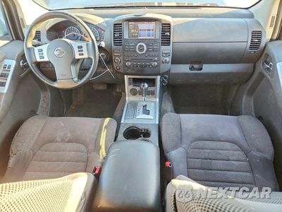 Zdjęcie 8 z 13 samochodu: 2012 NISSAN PATHFINDER S VIN:5N1AR1NN2CC634848 - miniatura