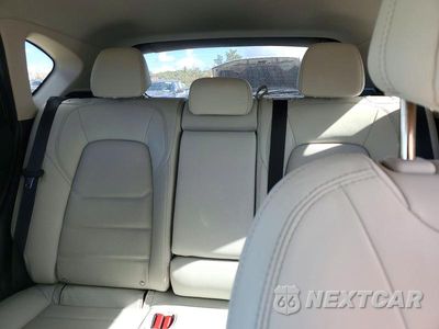 Zdjęcie 10 z 13 samochodu: 2023 MAZDA CX-5 PREMIUM PLUS VIN:JM3KFBEM9P0118547 - miniatura