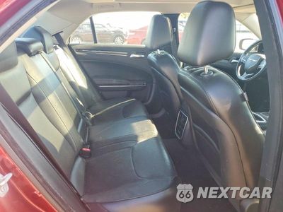 Zdjęcie 10 z 12 samochodu: 2016 CHRYSLER 300C VIN:2C3CCAEG7GH351160 - miniatura