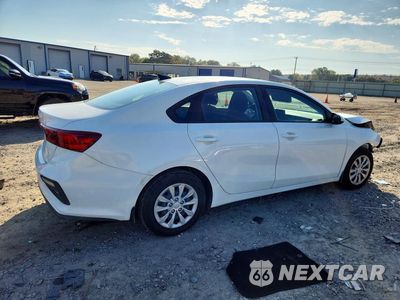 Trzecie zdjęcie samochodu z tyłu: 2021 KIA FORTE FE VIN:3KPF24ADXME345157 - miniatura