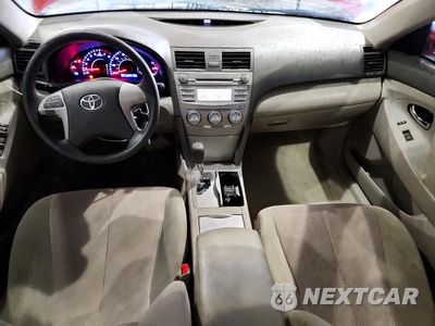Zdjęcie 8 z 13 samochodu: 2010 TOYOTA CAMRY LE VIN:4T1BF3EK1AU058613 - miniatura