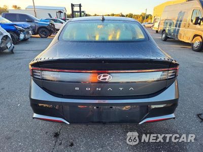 Zdjęcie 6 z 12 samochodu: 2025 HYUNDAI SONATA SEL VIN:KMHL64JA1SA437413 - miniatura