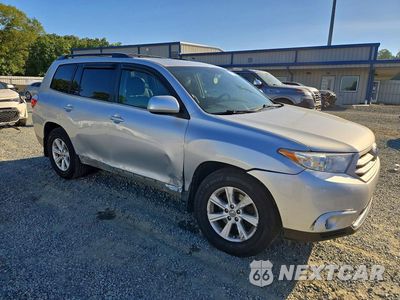 Czwarte zdjęcie samochodu z boku: 2011 TOYOTA HIGHLANDER SE VIN:5TDBK3EH6BS081962 - miniatura