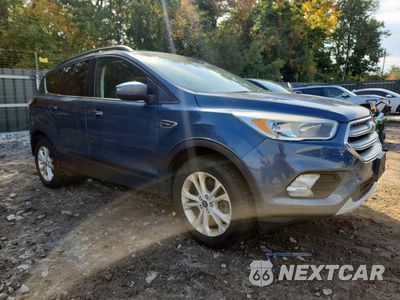 Czwarte zdjęcie samochodu z boku: 2018 FORD ESCAPE SE VIN:1FMCU9GD6JUA14666 - miniatura