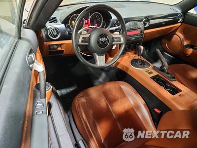 Zdjęcie 8 z 13 samochodu: 2007 MAZDA MX-5 MIATA VIN:JM1NC26F370135570 - miniatura