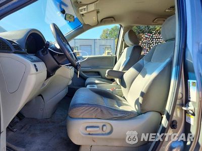 Zdjęcie 7 z 13 samochodu: 2008 HONDA ODYSSEY EX VIN:5FNRL38498B097879 - miniatura