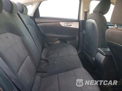 Zdjęcie 10 z 12 samochodu: 2023 KIA FORTE LXS VIN:3KPF24AD9PE567371 - miniatura