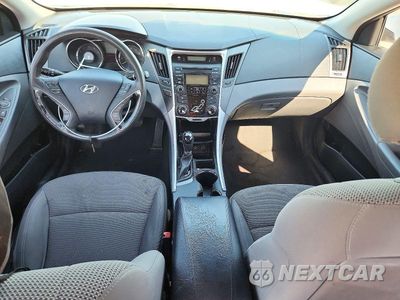 Zdjęcie 8 z 13 samochodu: 2013 HYUNDAI SONATA GLS VIN:5NPEB4ACXDH568460 - miniatura