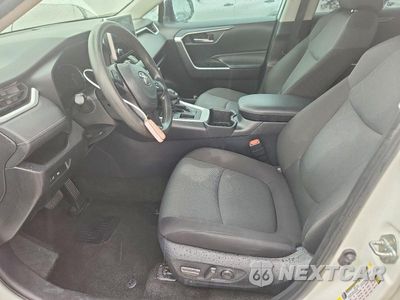 Zdjęcie 7 z 12 samochodu: 2024 TOYOTA RAV4 XLE VIN:2T3W1RFV0RC290216 - miniatura