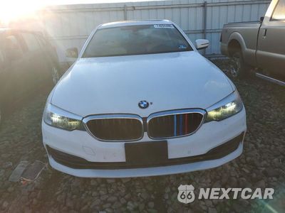 Piąte zdjęcie samochodu w środku: 2017 BMW 530 XI VIN:WBAJA7C39HG904414 - miniatura