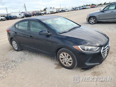 Czwarte zdjęcie samochodu z boku: 2018 HYUNDAI ELANTRA SE VIN:5NPD74LFXJH224823 - miniatura