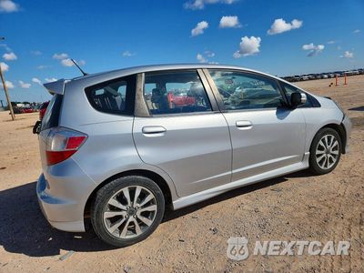 Trzecie zdjęcie samochodu z tyłu: 2012 HONDA FIT SPORT VIN:JHMGE8H52CC017978 - miniatura
