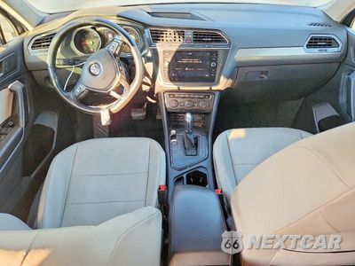Zdjęcie 8 z 13 samochodu: 2019 VOLKSWAGEN TIGUAN SE VIN:3VV3B7AX8KM200721 - miniatura