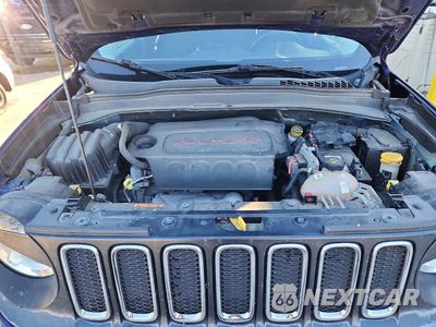 Zdjęcie 12 z 13 samochodu: 2017 JEEP RENEGADE LATITUDE VIN:ZACCJBBB2HPG02344 - miniatura